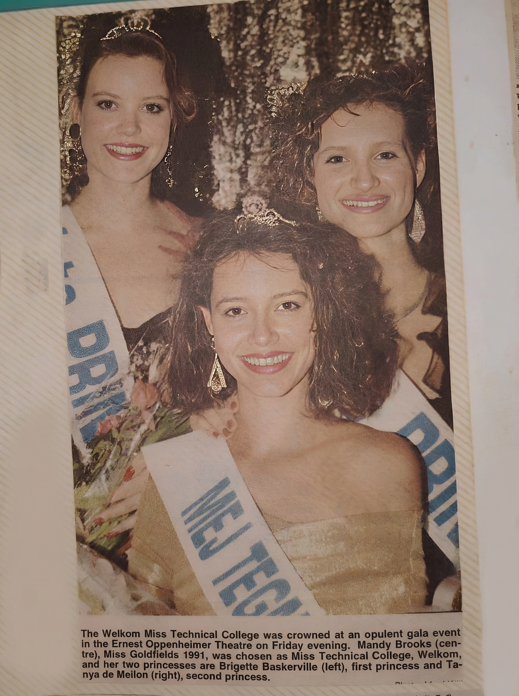 Mej Goudveld 1993 - Hier's hulle!