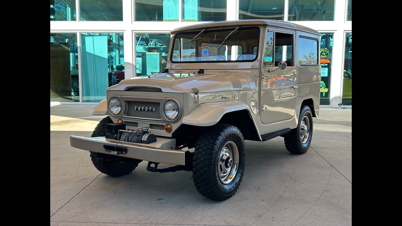 1978 Toyota Land Cruiser FJ40 - Off-Road Legend