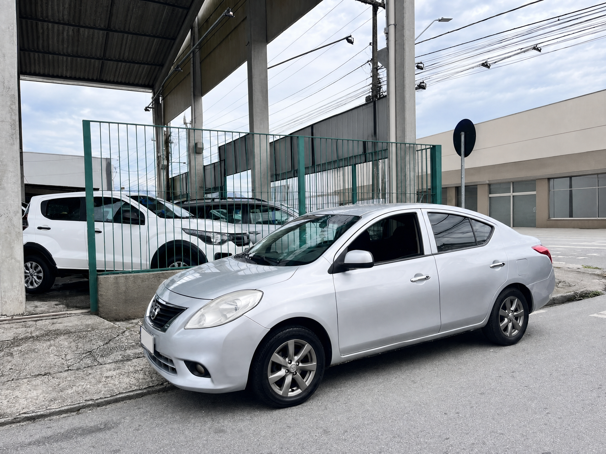Nissan VERSA 16SL FLEX foto 1