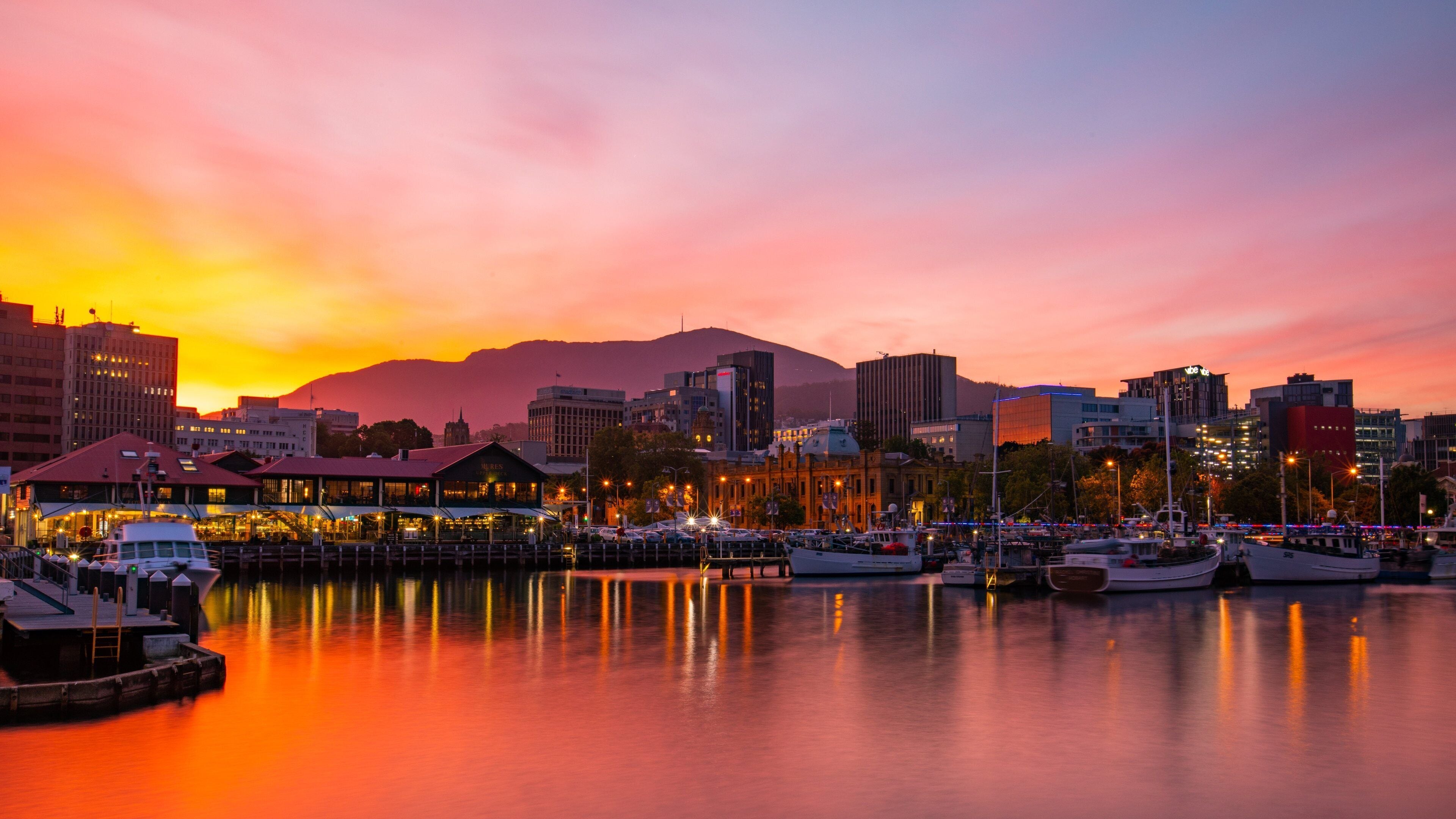 Hobart dining scene