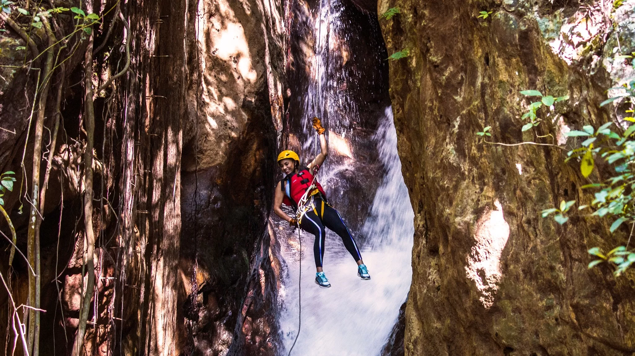 Tour de Canyoning en Sitio Mata