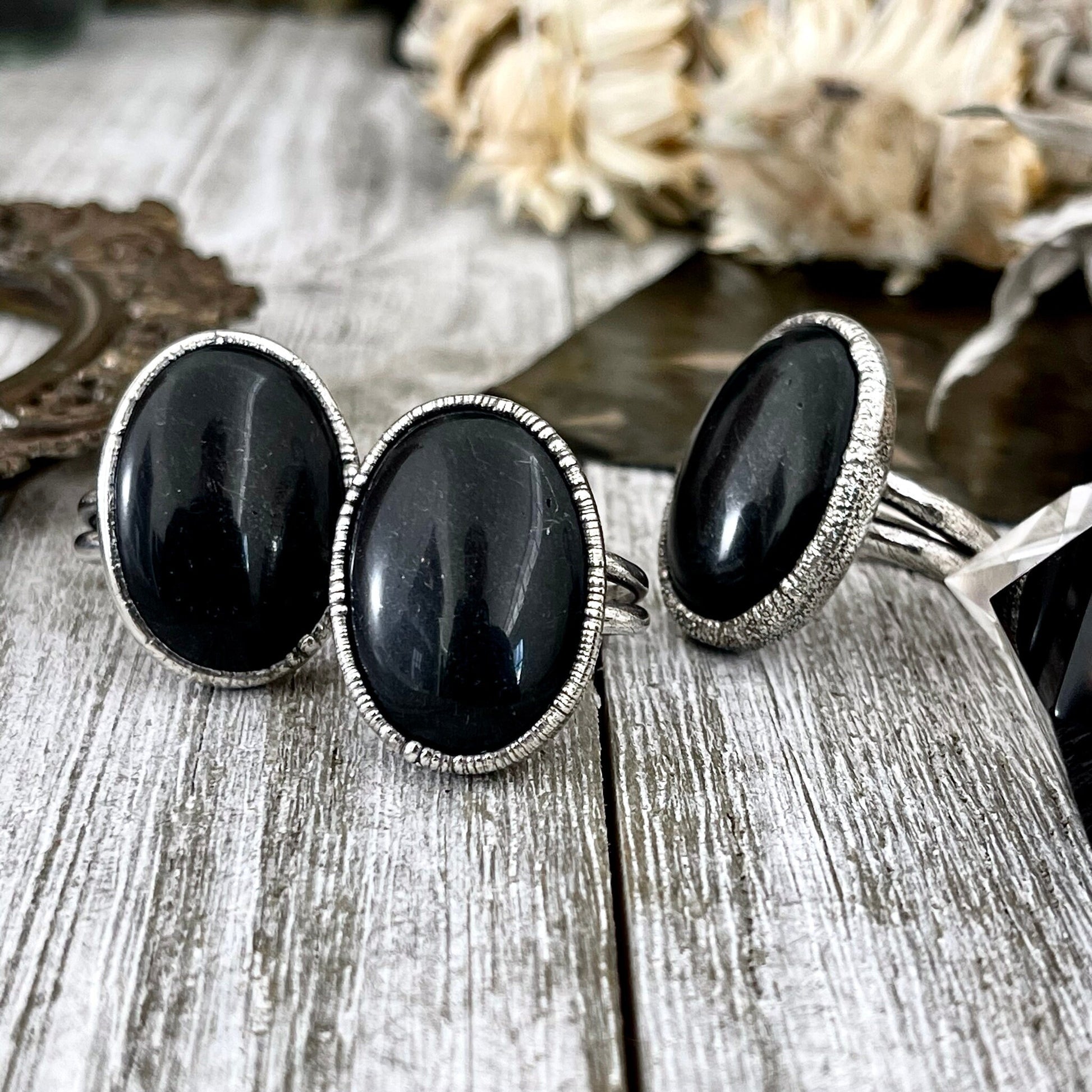 Onyx ring material showing its distinctive appearance and finish