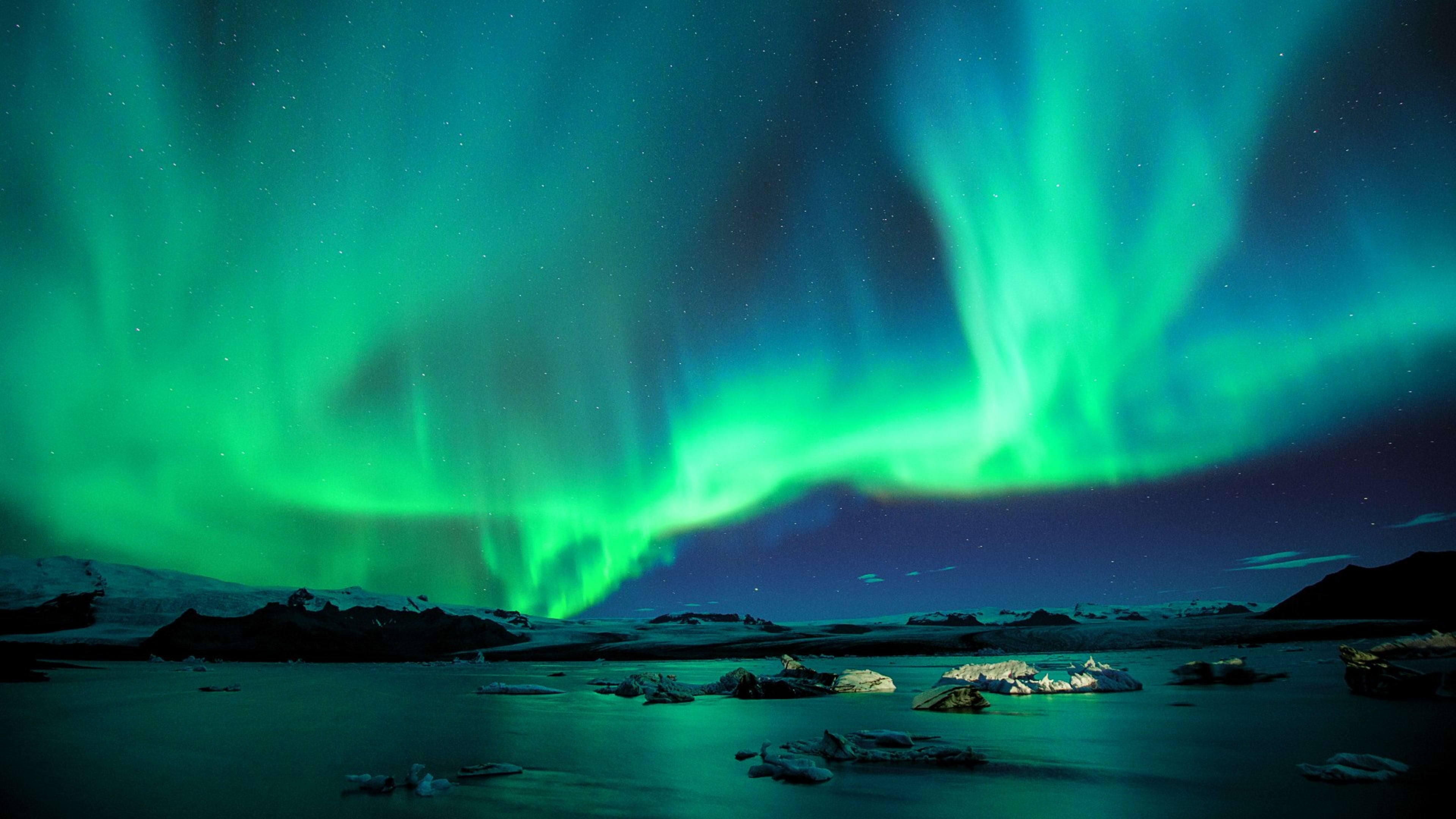 Northern Lights, Iceland - stunning travel destination